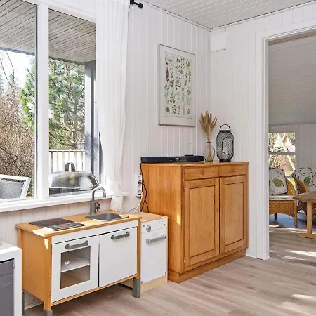 Holiday Cliv Holiday home Norre Nebel